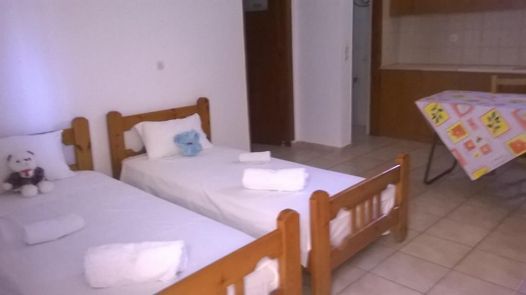 Maria Apartments Asíni Zewnętrze zdjęcie
